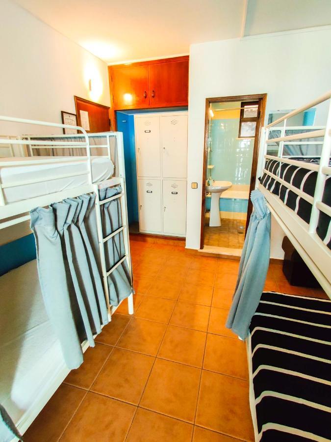 Sol A Sol Hostel Лагуш Екстер'єр фото